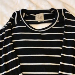 Cha Sor /Chaser LS top with peek a boo back